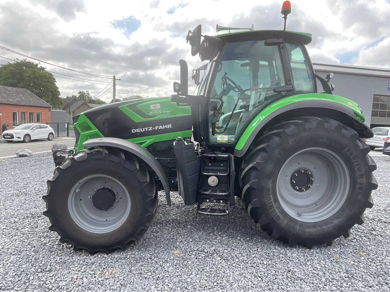 Deutz-Fahr Agrotron 6155 - Traktor: bild 2 Deutz-Fahr Agrotron 6155 - Traktor: bild 2