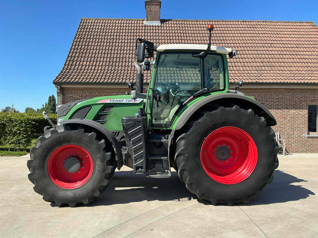 Fendt 720 Vario Profi Plus - Traktor: bild 2 Fendt 720 Vario Profi Plus - Traktor: bild 2