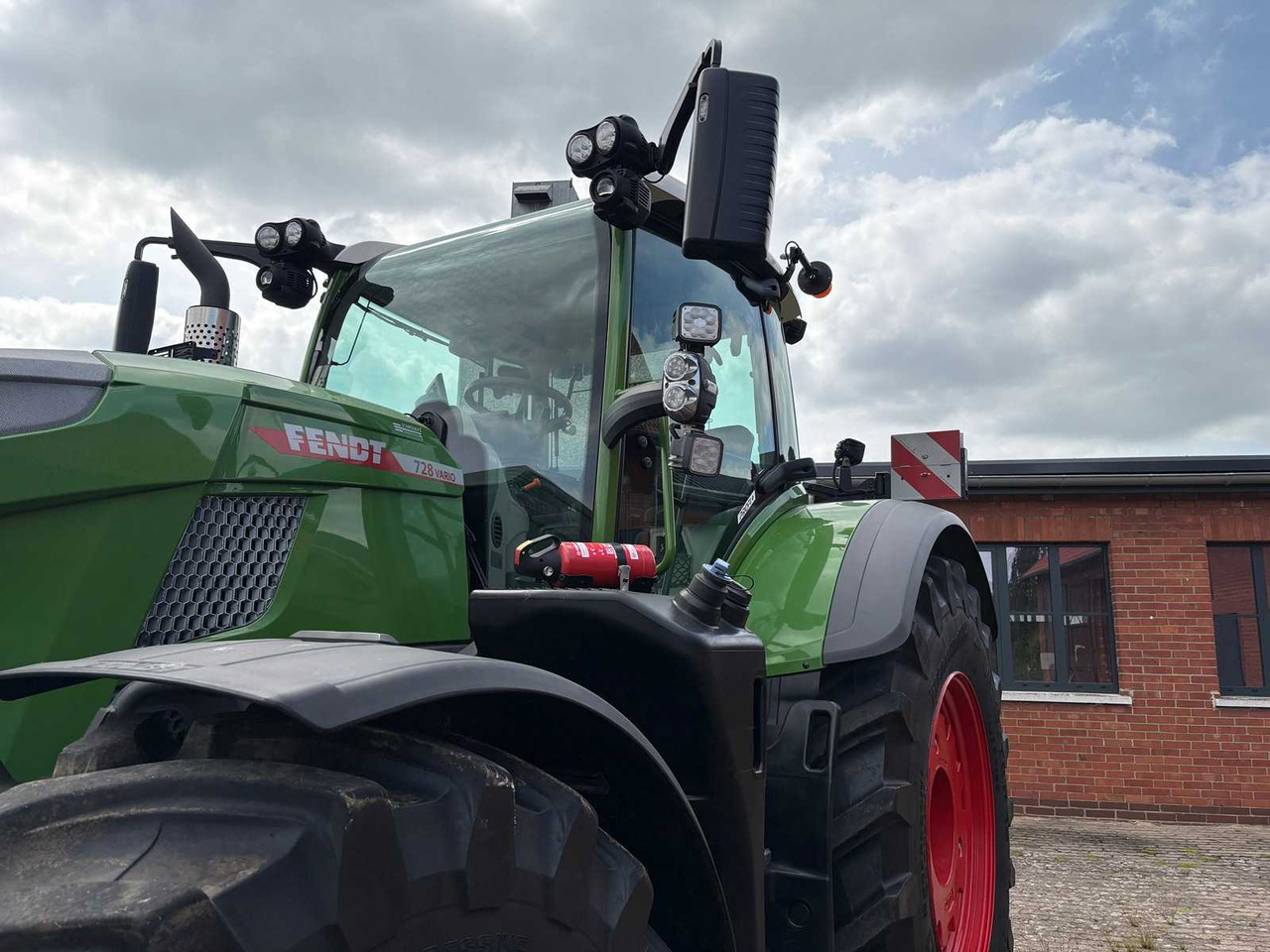 Fendt 728 Vario Gen7 Profi+ Setting2 - Traktor: bild 3 Fendt 728 Vario Gen7 Profi+ Setting2 - Traktor: bild 3