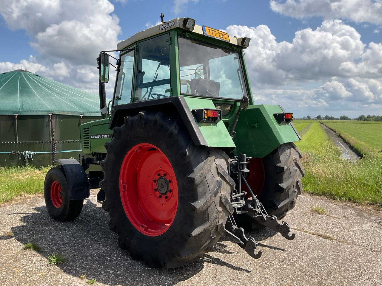 Fendt Farmer 310LS Turbomatik - Traktor: bild 2 Fendt Farmer 310LS Turbomatik - Traktor: bild 2