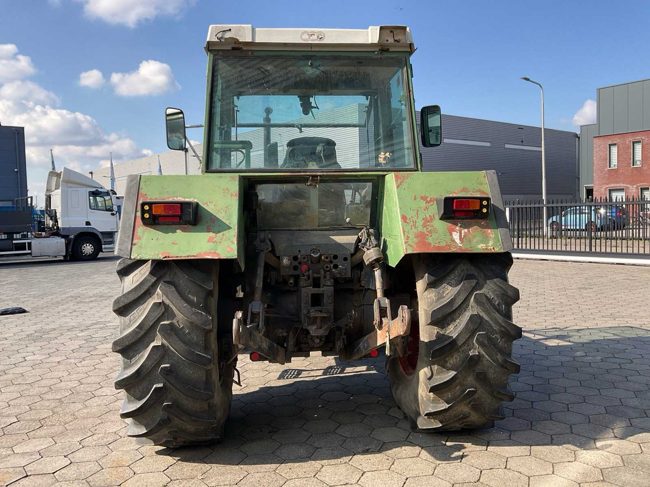 Fendt Favorit 611 LSA Turbomatik - Traktor: bild 5 Fendt Favorit 611 LSA Turbomatik - Traktor: bild 5