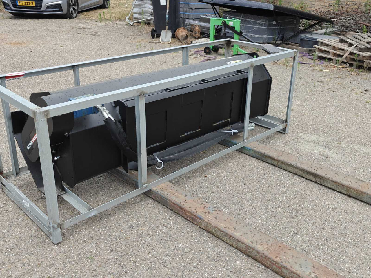 Field Industries - Jordfräs: bild 5 Field Industries - Jordfräs: bild 5
