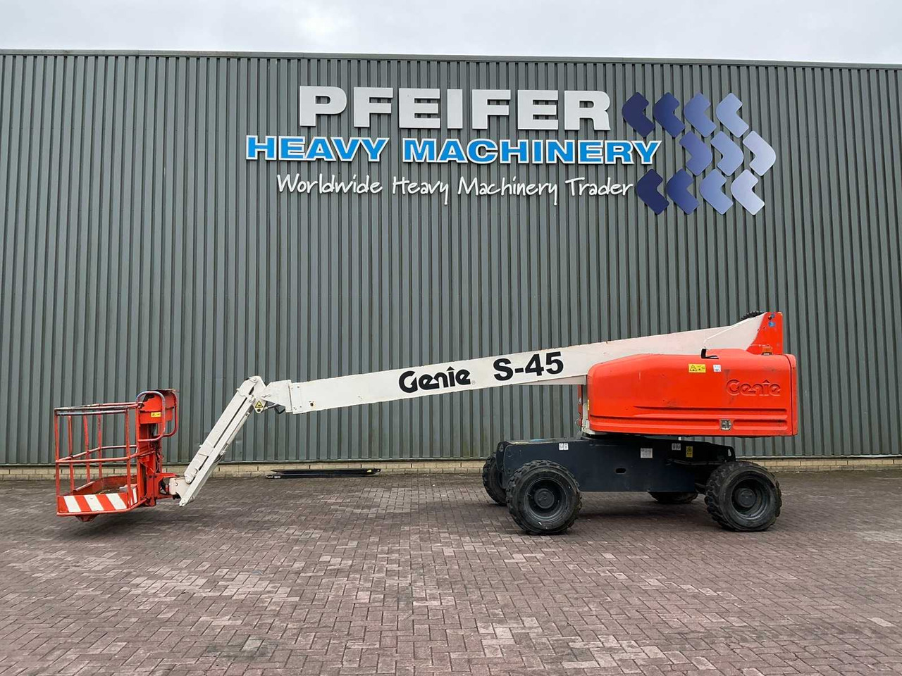 Genie S-45/4WD - Lift: bild 2 Genie S-45/4WD - Lift: bild 2