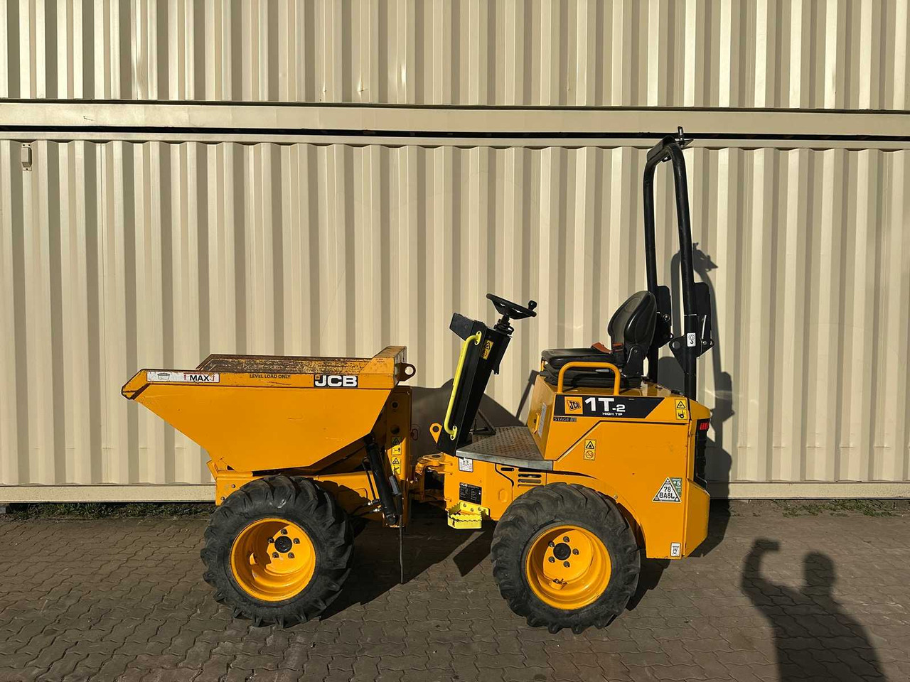 JCB 1T-2 High Tip - Dumper: bild 2 JCB 1T-2 High Tip - Dumper: bild 2