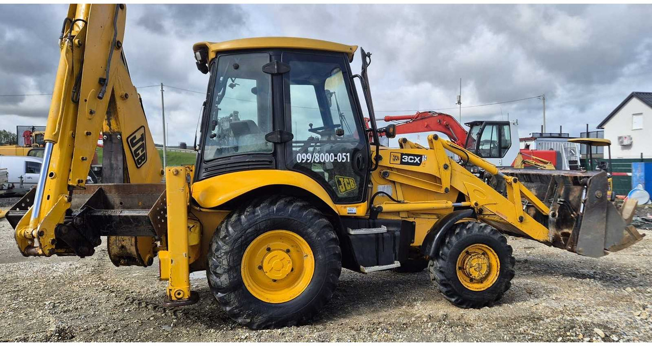 JCB 3CX-4T - Grävlastare: bild 4 JCB 3CX-4T - Grävlastare: bild 4