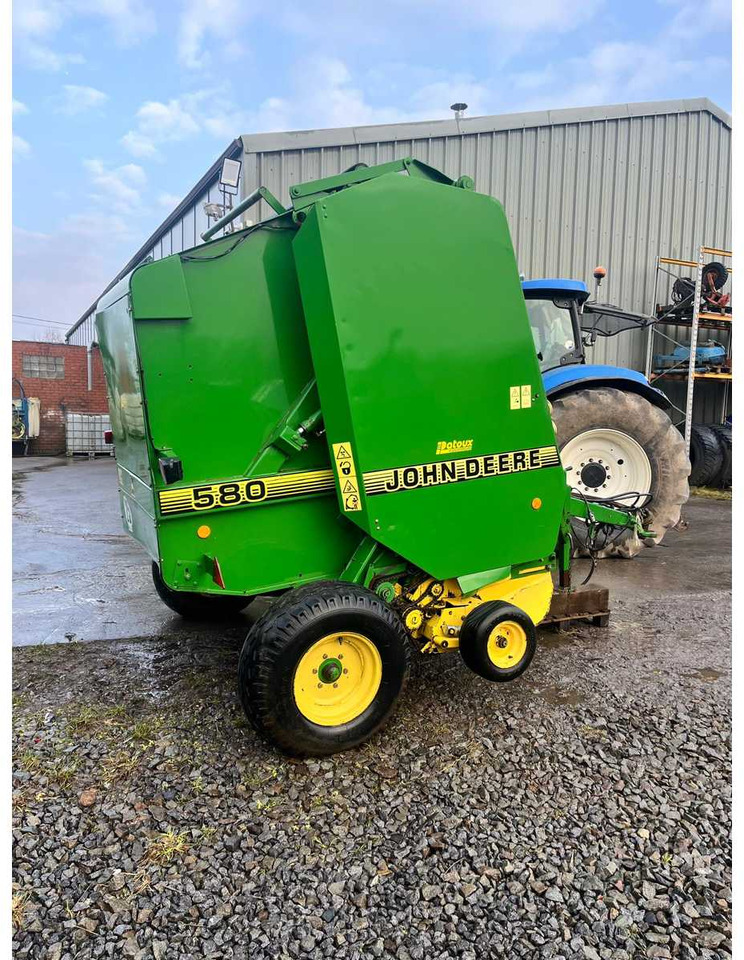 John Deere 580 - Rundbalspress: bild 3 John Deere 580 - Rundbalspress: bild 3