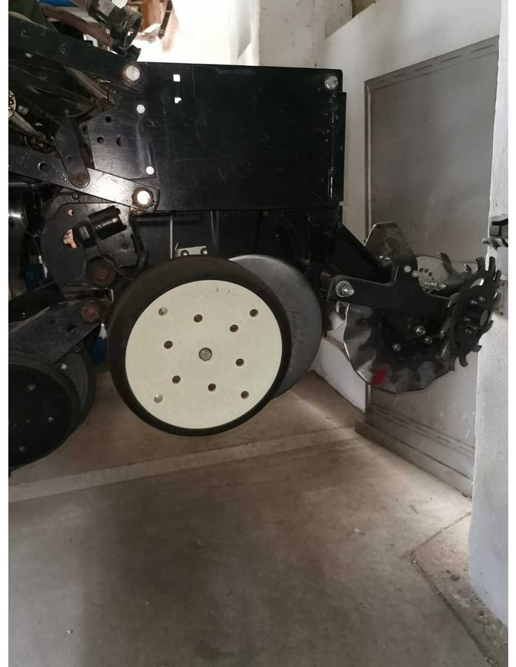 KINZE - Maskin för sådd: bild 2 KINZE - Maskin för sådd: bild 2
