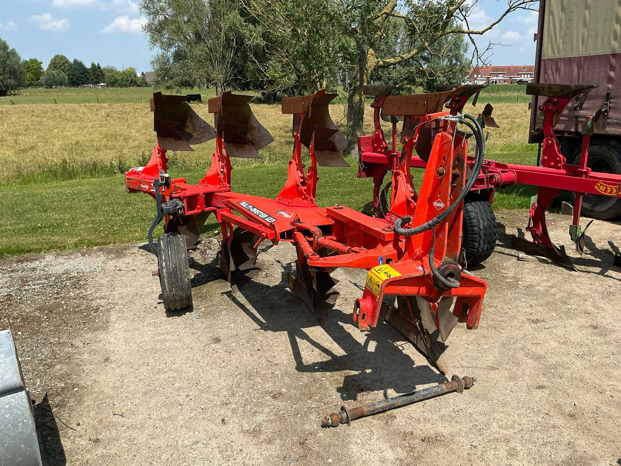 Kuhn Multimaster 123 - Plog: bild 1 Kuhn Multimaster 123 - Plog: bild 1