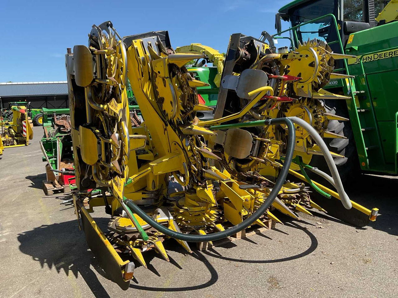 John Deere / Kemper 390 Plus SPFH - Lantbruksmaskiner: bild 1 John Deere / Kemper 390 Plus SPFH - Lantbruksmaskiner: bild 1