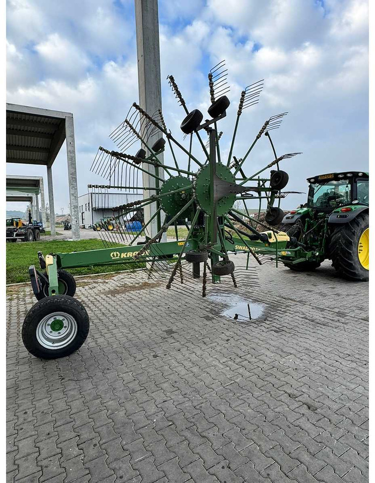 KRONE Swadro TC 1000 - Lantbruksmaskiner: bild 1 KRONE Swadro TC 1000 - Lantbruksmaskiner: bild 1
