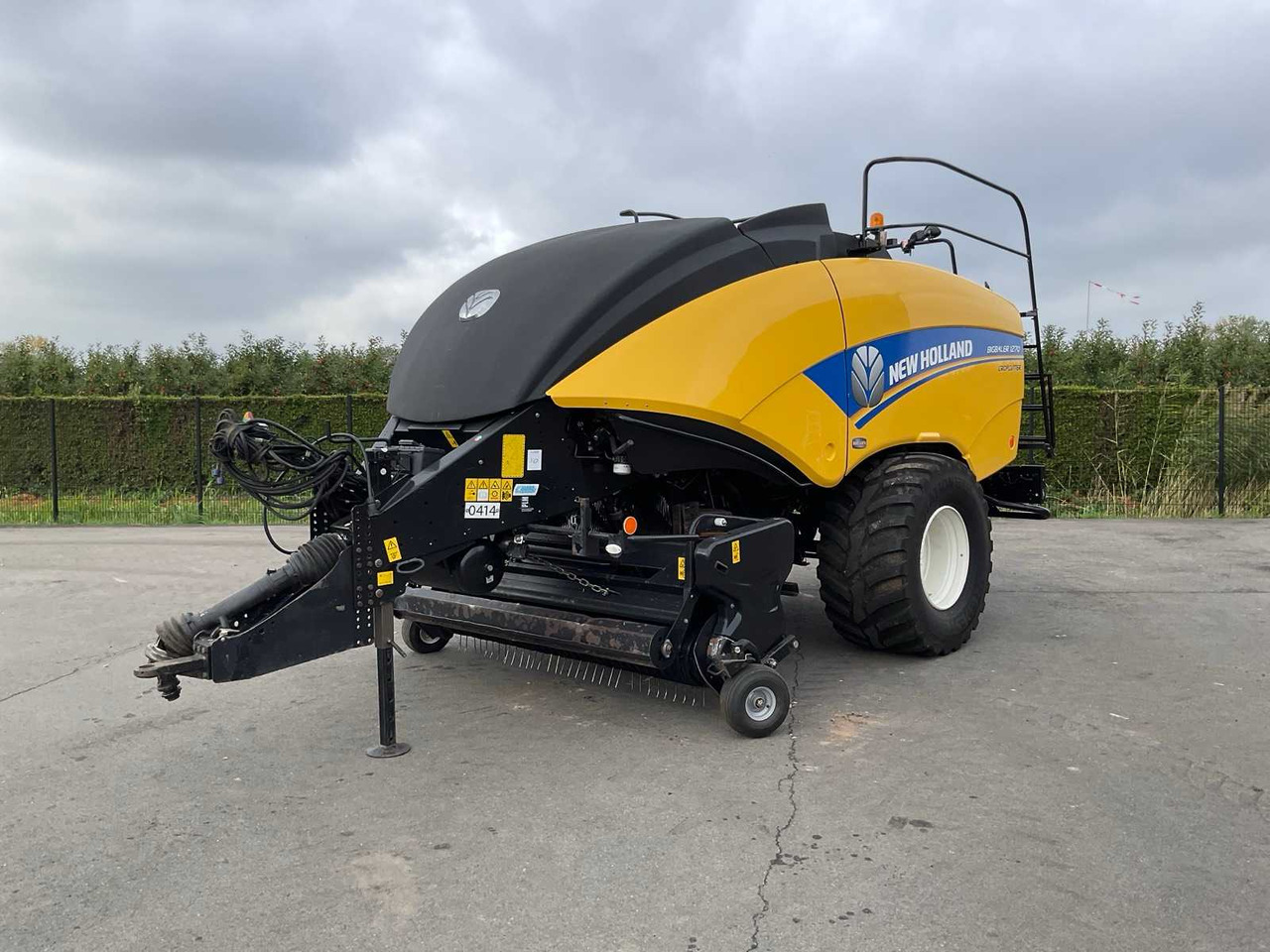 New Holland Bigbaler 1270 - Fyrkantspress: bild 2 New Holland Bigbaler 1270 - Fyrkantspress: bild 2