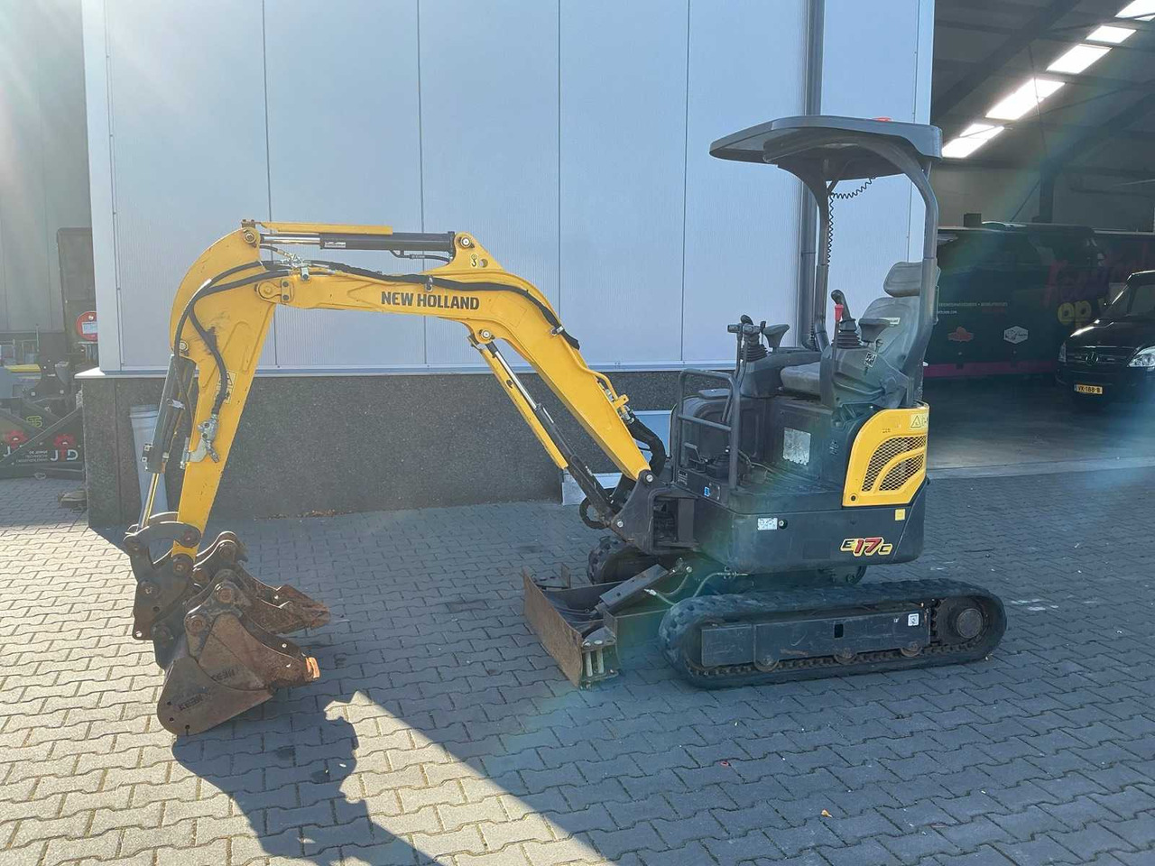 New Holland E17c - Minigrävmaskin: bild 1 New Holland E17c - Minigrävmaskin: bild 1