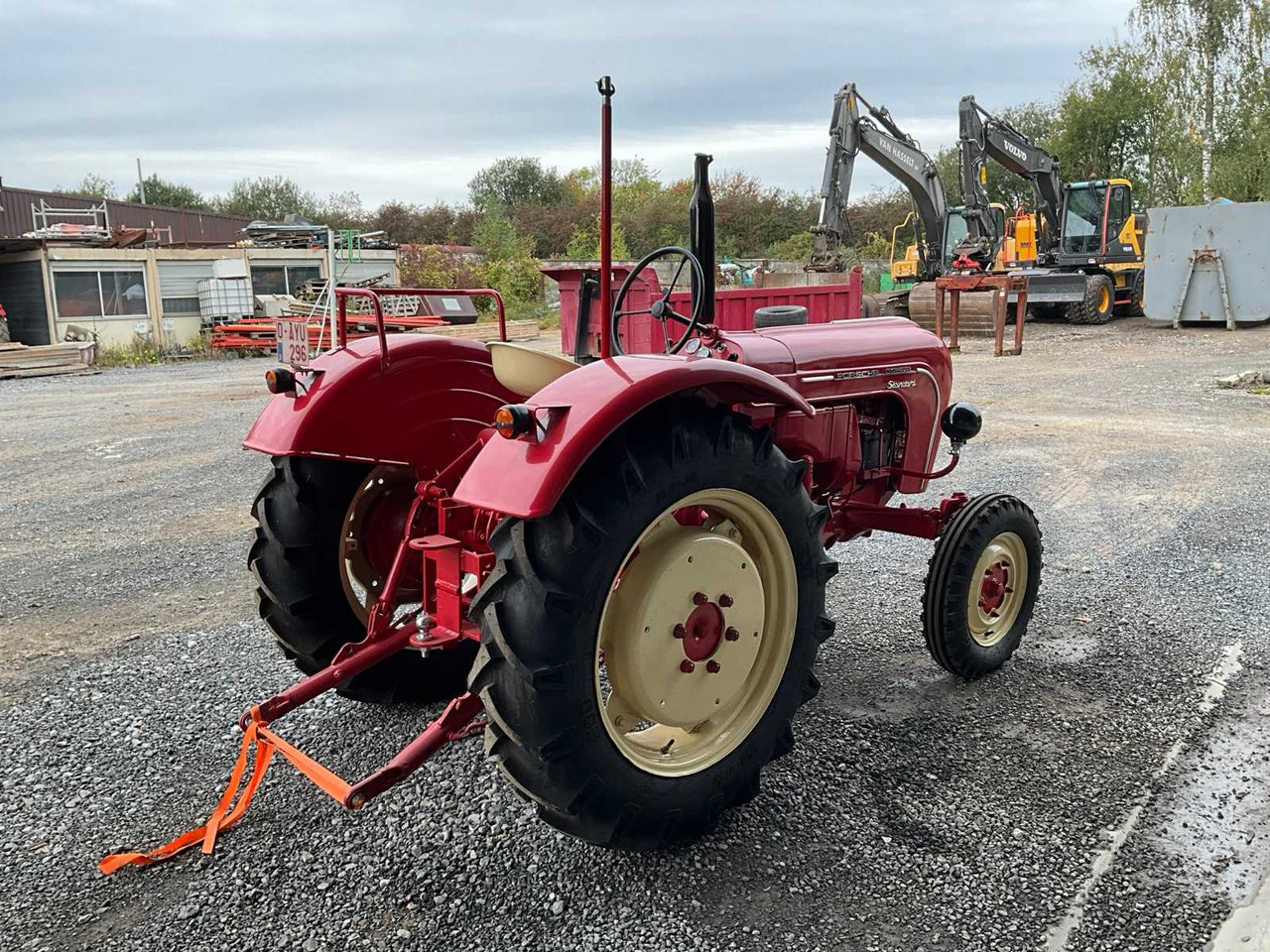 Porsche 218 standard - Traktor: bild 5 Porsche 218 standard - Traktor: bild 5
