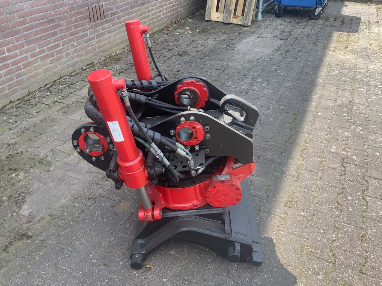 Rototilt RT 40 - Grävmaskinsskopa: bild 2 Rototilt RT 40 - Grävmaskinsskopa: bild 2