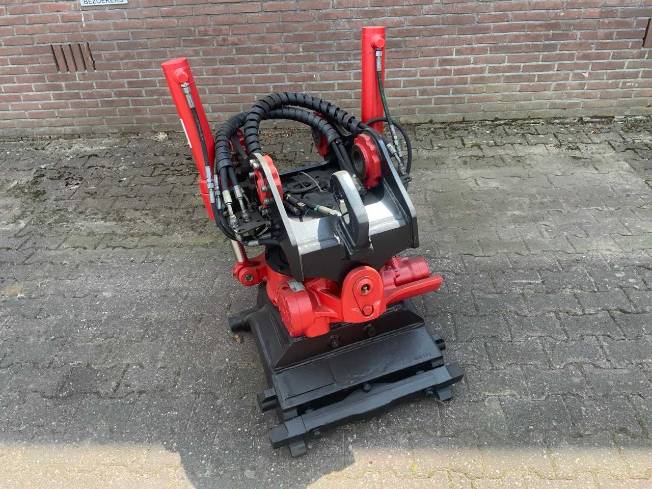 Rototilt RT 40 - Grävmaskinsskopa: bild 3 Rototilt RT 40 - Grävmaskinsskopa: bild 3