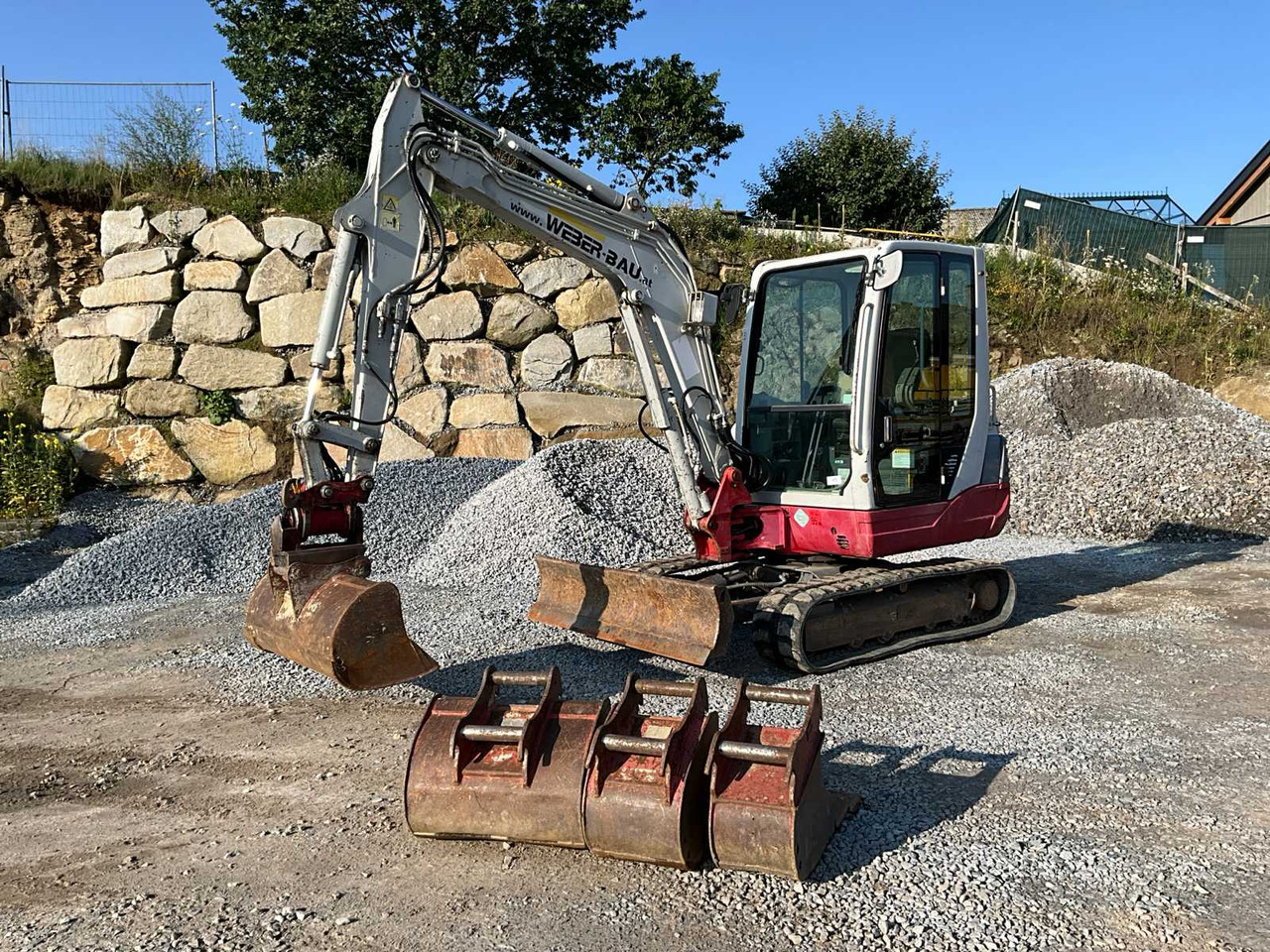 Takeuchi TB235 - Minigrävmaskin: bild 1 Takeuchi TB235 - Minigrävmaskin: bild 1