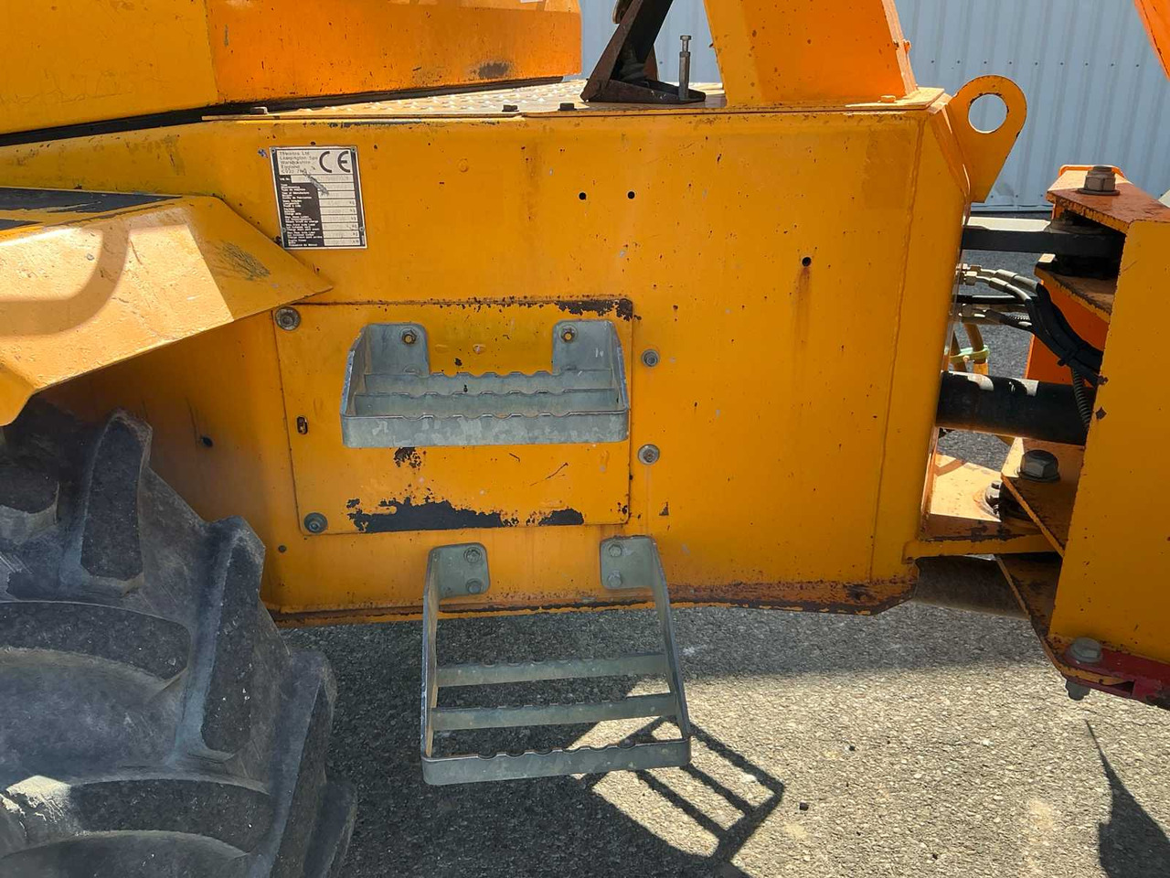 Thwaites Mach 664 - Minitippbil: bild 5 Thwaites Mach 664 - Minitippbil: bild 5