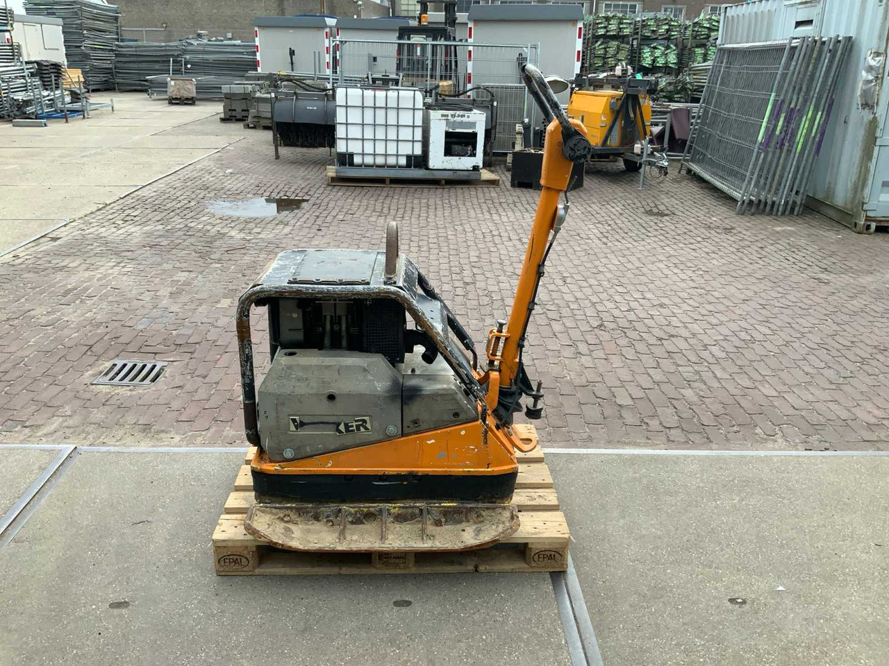Wacker Neuson DPU6055 - Vibroplatta: bild 2 Wacker Neuson DPU6055 - Vibroplatta: bild 2