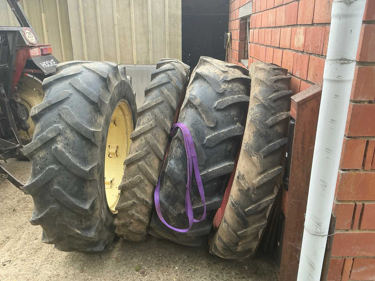 Zetor 7011 - Traktor: bild 4 Zetor 7011 - Traktor: bild 4