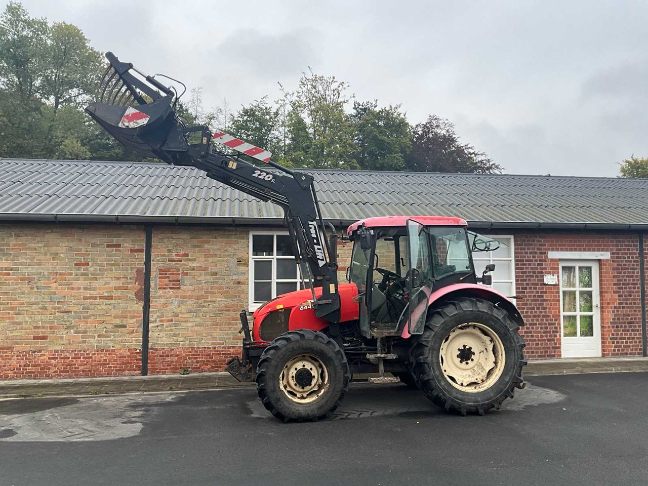 Zetor Proxima 6441 - Traktor: bild 2 Zetor Proxima 6441 - Traktor: bild 2