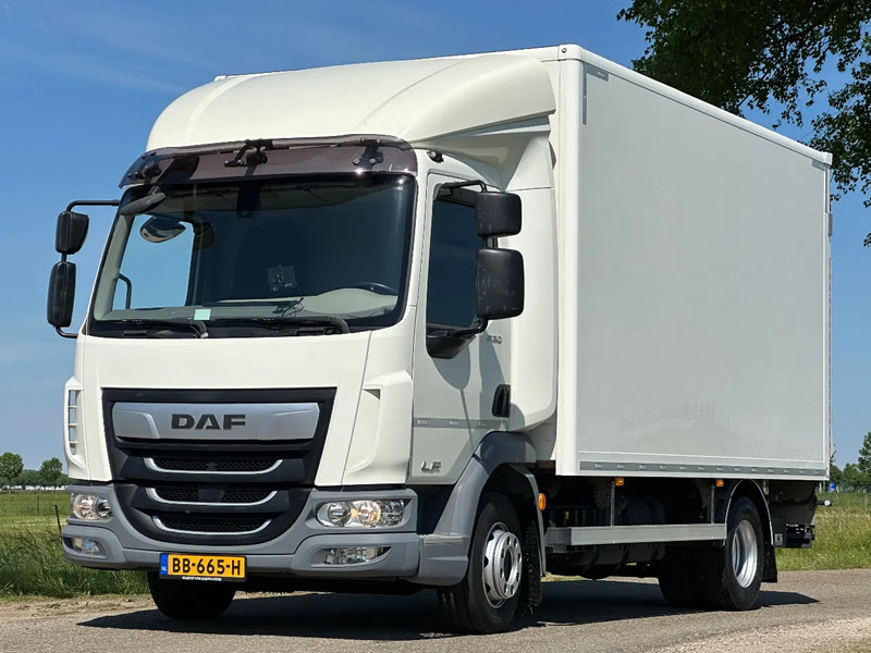DAF LF 230 LF230.12 EURO6. 61797km!! 440x244x228 Bakwagen met Laadklep. als in NIEUWSTAAT!! - Lastbil med skåp: bild 1 DAF LF 230 LF230.12 EURO6. 61797km!! 440x244x228 Bakwagen met Laadklep. als in NIEUWSTAAT!! - Lastbil med skåp: bild 1