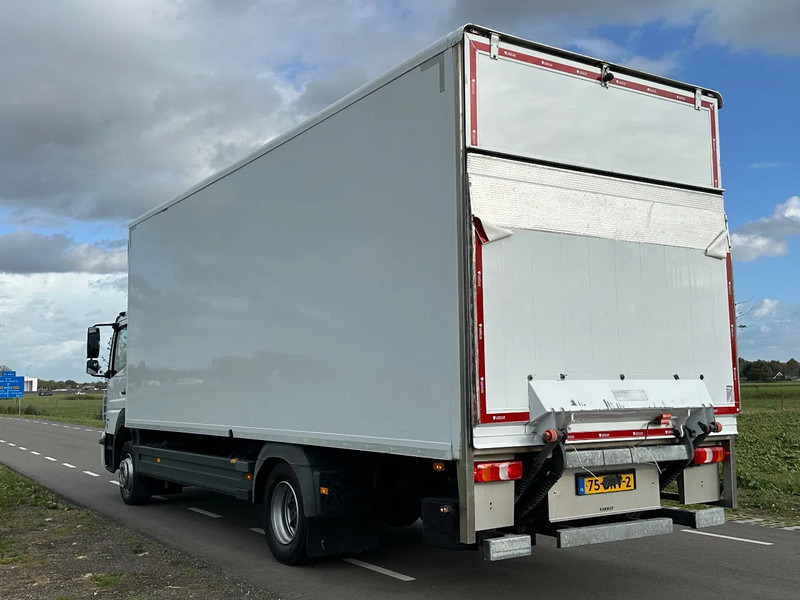 Mercedes-Benz Atego ATEGO 1318L - Lastbil med skåp: bild 4 Mercedes-Benz Atego ATEGO 1318L - Lastbil med skåp: bild 4