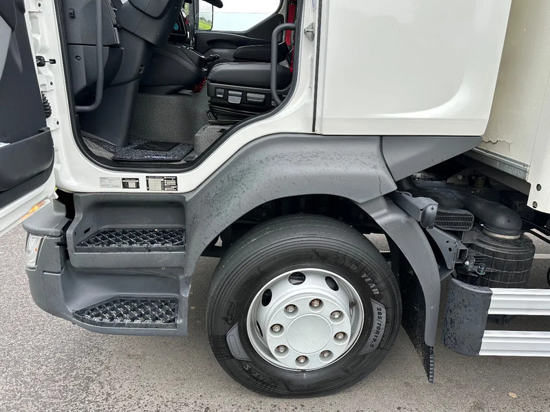 Renault D D250 DTI 8. 14T - Lastbil med skåp: bild 5 Renault D D250 DTI 8. 14T - Lastbil med skåp: bild 5