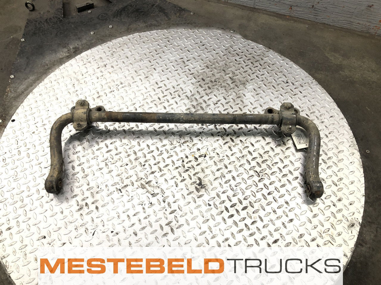 DAF Stabilisator vooras CF85 - Ram/ Chassi för Lastbil: bild 1 DAF Stabilisator vooras CF85 - Ram/ Chassi för Lastbil: bild 1