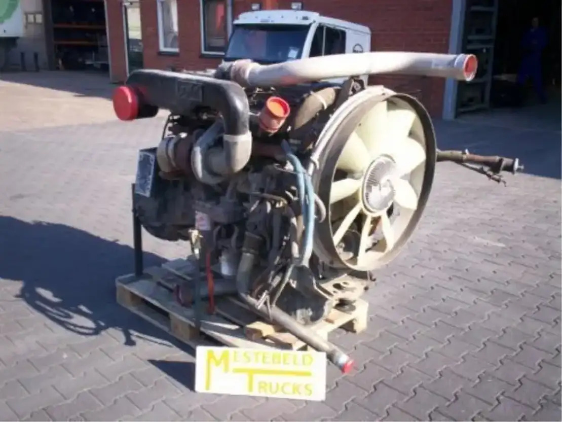 Diversen DIV. Motor Cummins M380 E20 - Motor för Lastbil: bild 1 Diversen DIV. Motor Cummins M380 E20 - Motor för Lastbil: bild 1