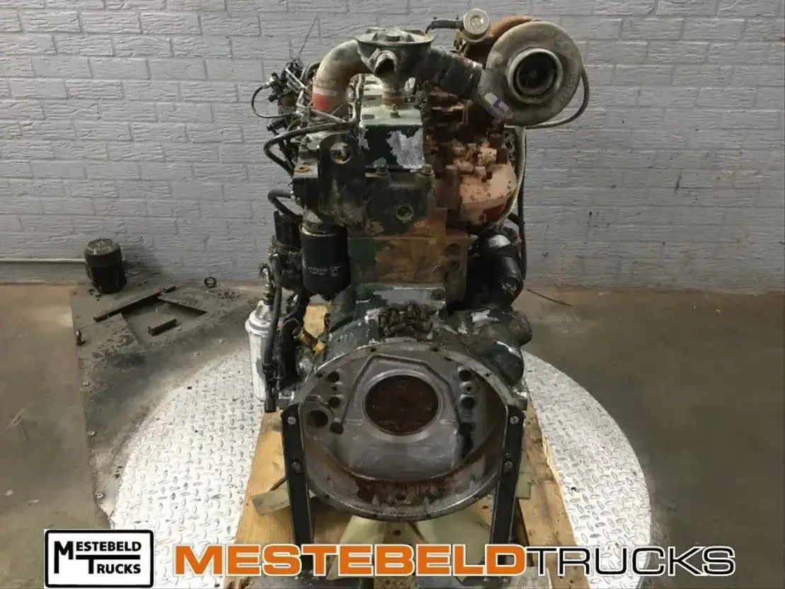 Komatsu Motor Cummins 8.3 ltr - Motor för Lastbil: bild 1 Komatsu Motor Cummins 8.3 ltr - Motor för Lastbil: bild 1