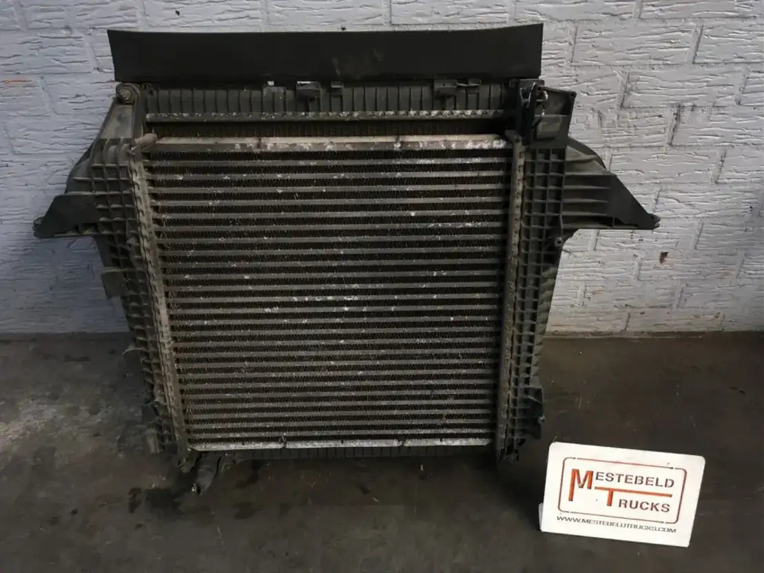 MAN Radiateur + Intercooler - Kylsystem för Lastbil: bild 1 MAN Radiateur + Intercooler - Kylsystem för Lastbil: bild 1