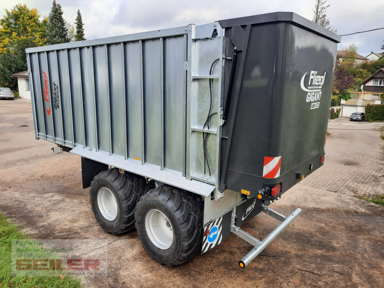 Fliegl ASW 271 C FOX 40m³ Franken-Renner - Ensilagevagn: bild 3 Fliegl ASW 271 C FOX 40m³ Franken-Renner - Ensilagevagn: bild 3