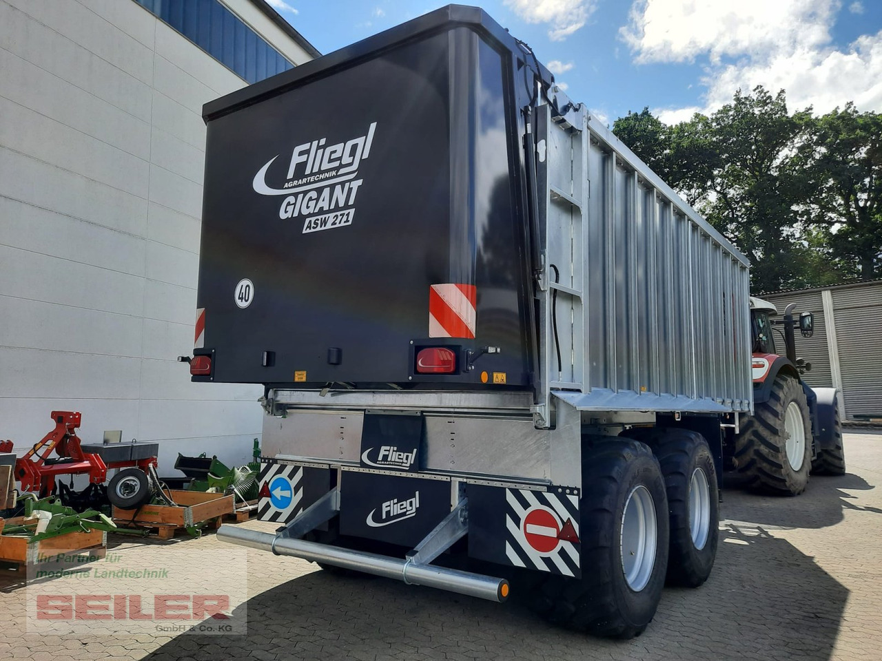 Fliegl ASW 271 C FOX Lenkachse 26,5" 35m³ - Ensilagevagn: bild 5 Fliegl ASW 271 C FOX Lenkachse 26,5" 35m³ - Ensilagevagn: bild 5