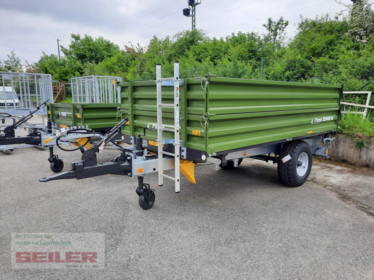 Fliegl EDK 50 FOX + Aufbau 400 mm - Traktorvagn: bild 1 Fliegl EDK 50 FOX + Aufbau 400 mm - Traktorvagn: bild 1