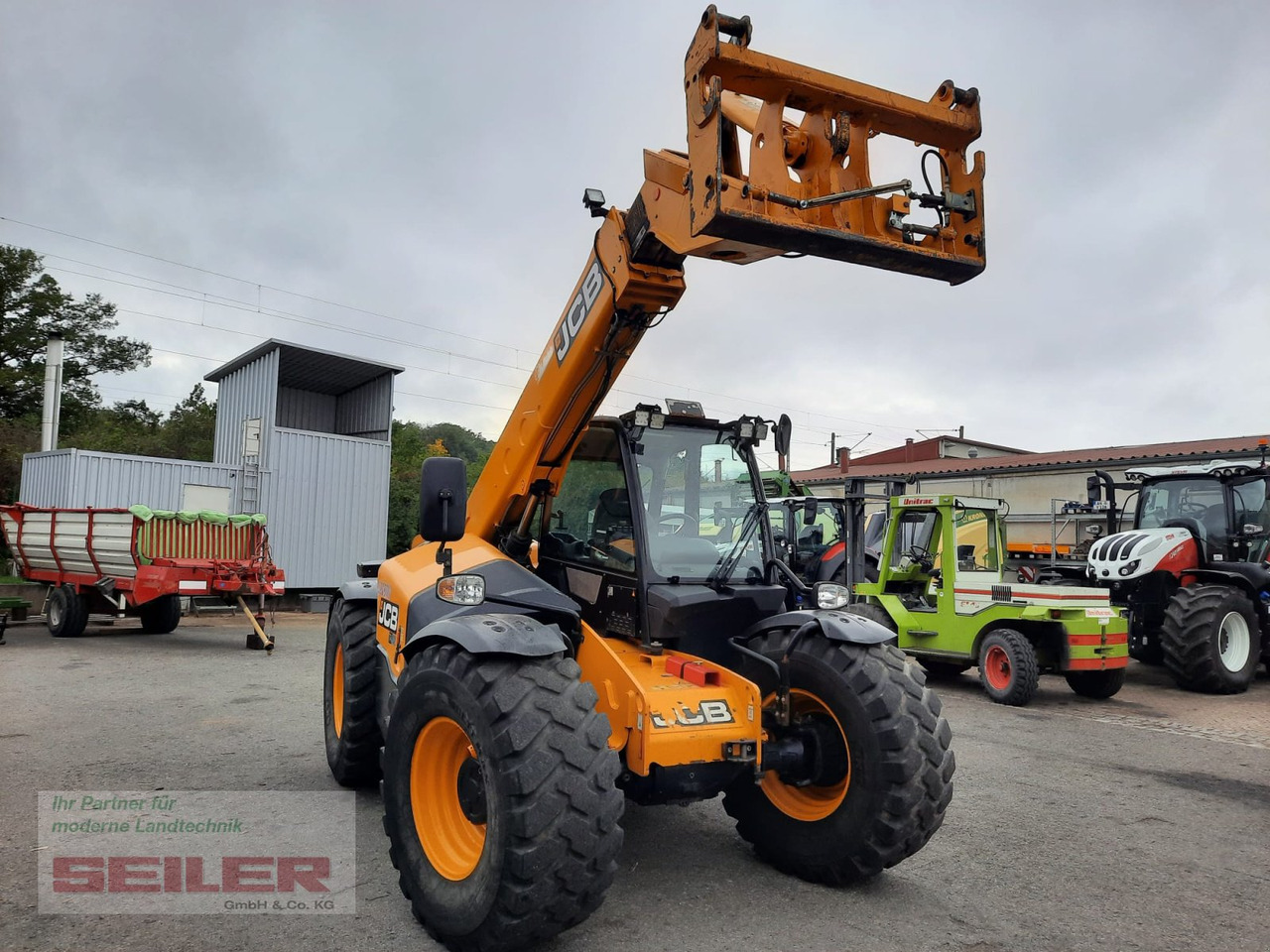 JCB 541-70 Agri Pro DualTec-VT 40km/h - Teleskoplastar: bild 2 JCB 541-70 Agri Pro DualTec-VT 40km/h - Teleskoplastar: bild 2