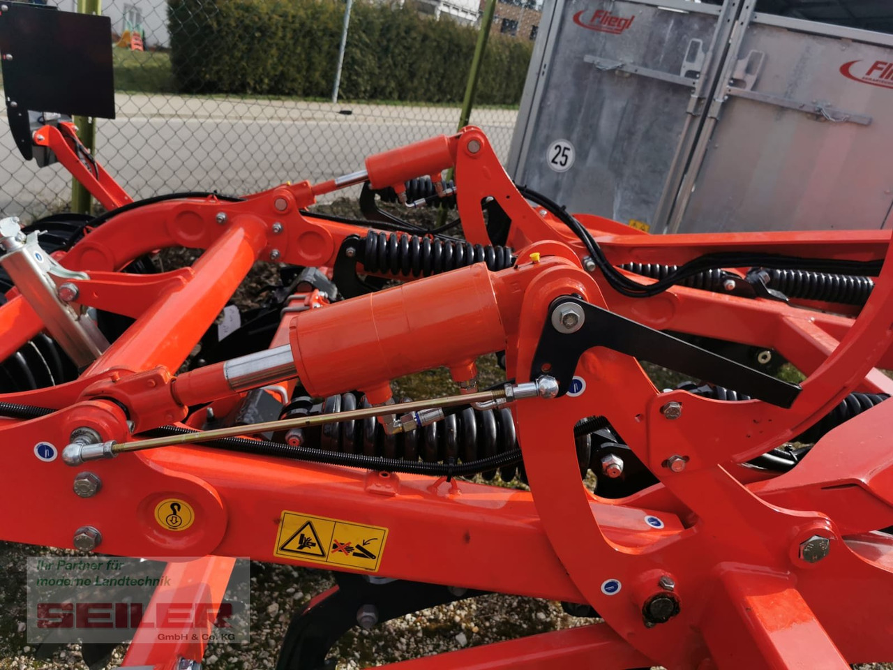 Kuhn Cultimer L 300 NSM - Kultivator: bild 4 Kuhn Cultimer L 300 NSM - Kultivator: bild 4