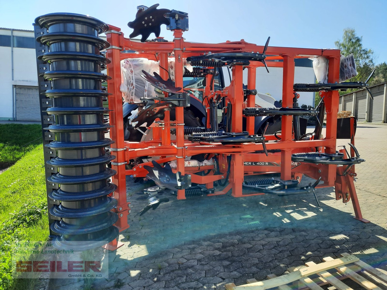 Kuhn Cultimer L 400 R NSM + T-Liner-Walze - Kultivator: bild 2 Kuhn Cultimer L 400 R NSM + T-Liner-Walze - Kultivator: bild 2