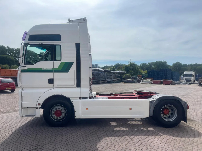MAN TGA 18.480 XXL RETARDER 2TANKS - Dragbil: bild 4 MAN TGA 18.480 XXL RETARDER 2TANKS - Dragbil: bild 4