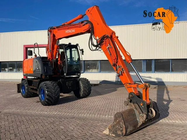 Hitachi ZX 140W-3 - Grävmaskin på däck: bild 1 Hitachi ZX 140W-3 - Grävmaskin på däck: bild 1