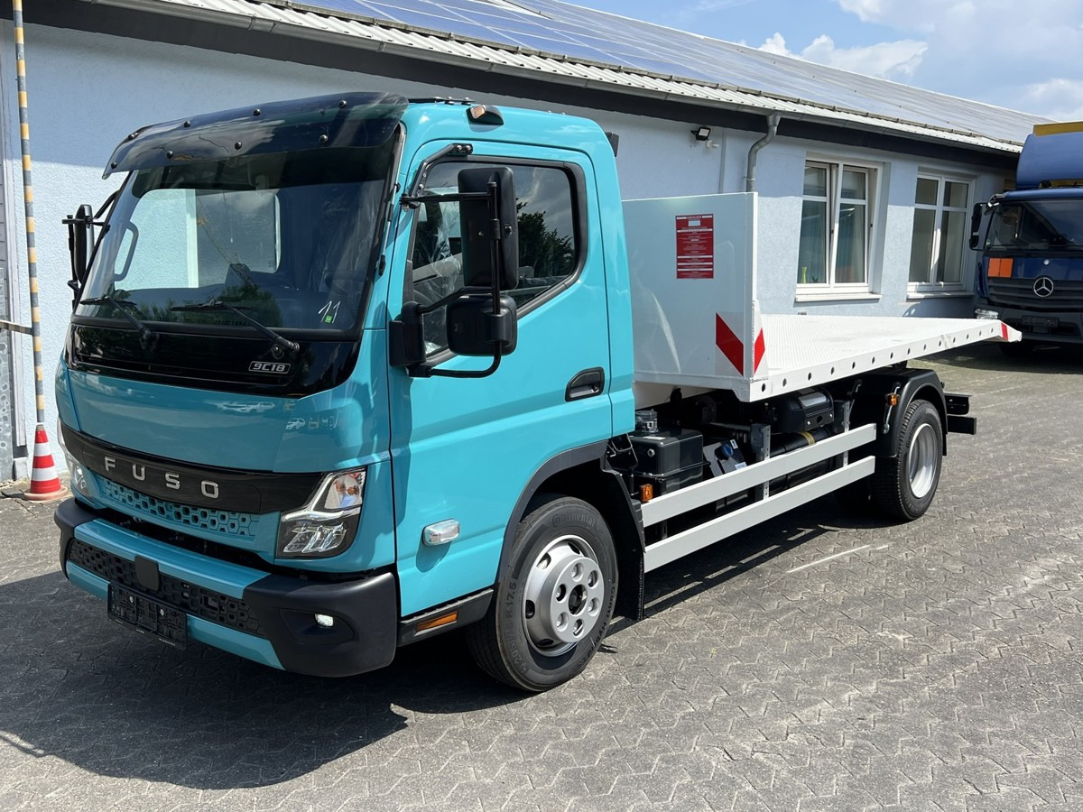 FUSO Canter FUSO 9C18 City Abrollkipper Krokbil Color - Lastväxlare lastbil, Kranbil: bild 4 FUSO Canter FUSO 9C18 City Abrollkipper Krokbil Color - Lastväxlare lastbil, Kranbil: bild 4