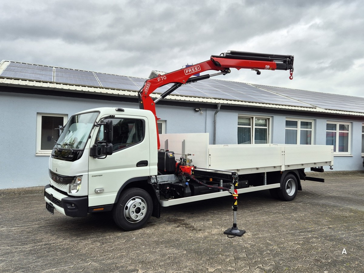 FUSO FUSO 9C18 Canter Alu Pritsche 5.5m Kran 3x hydr. - Transportbil med flak: bild 5 FUSO FUSO 9C18 Canter Alu Pritsche 5.5m Kran 3x hydr. - Transportbil med flak: bild 5