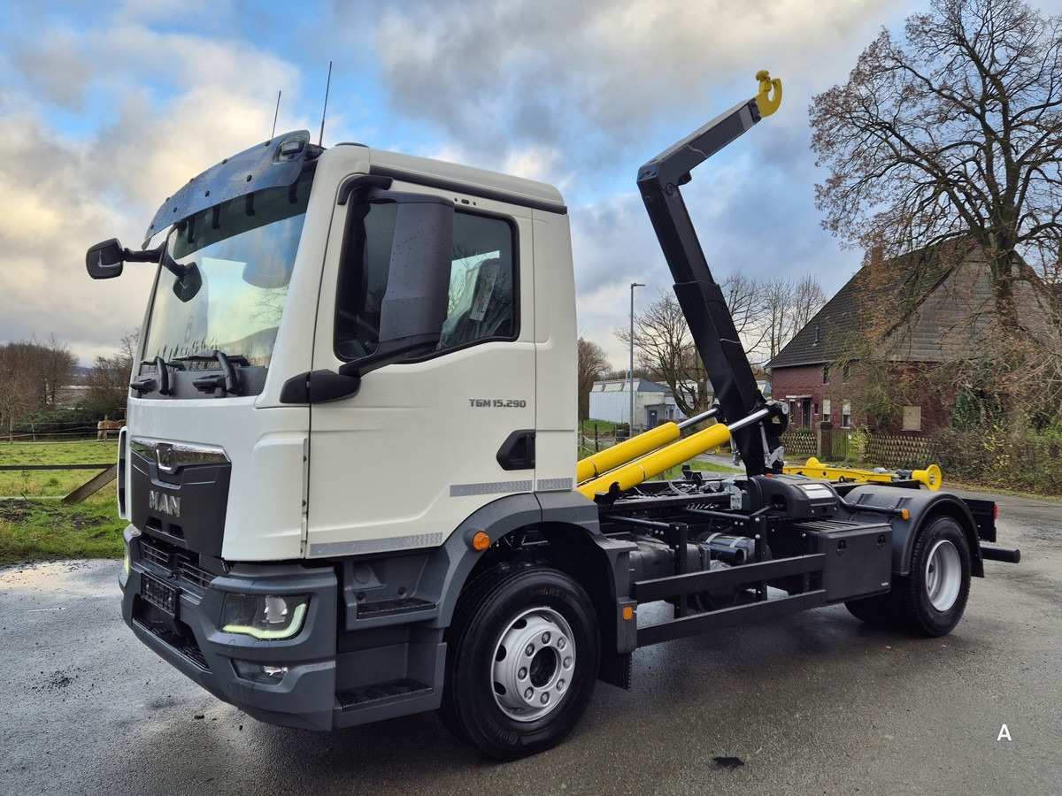 MAN TGM 15.290 BL Abrollkipper PowerMatic Standheiz. - Lastväxlare lastbil: bild 1 MAN TGM 15.290 BL Abrollkipper PowerMatic Standheiz. - Lastväxlare lastbil: bild 1