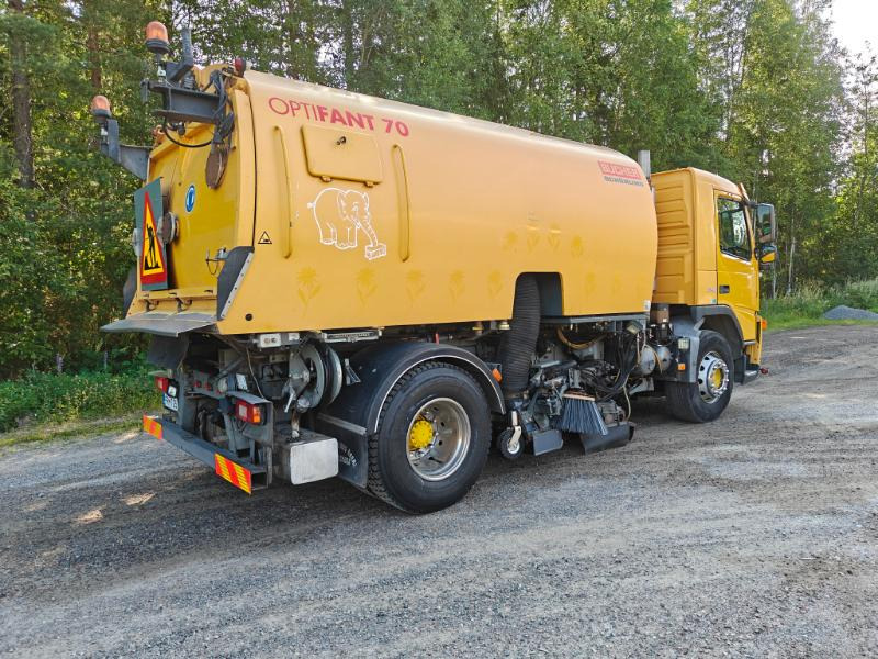 BUCHER Optifant 70 Volvo FM9 - Sopmaskin: bild 3 BUCHER Optifant 70 Volvo FM9 - Sopmaskin: bild 3