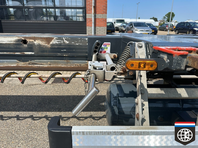D-Tec FLEXITRAILER LIFT AXLE - DISKBRAKES - 20/30/40/45 HC - CONCOURSTAAT - Containerbil/ Växelflak semitrailer: bild 4 D-Tec FLEXITRAILER LIFT AXLE - DISKBRAKES - 20/30/40/45 HC - CONCOURSTAAT - Containerbil/ Växelflak semitrailer: bild 4