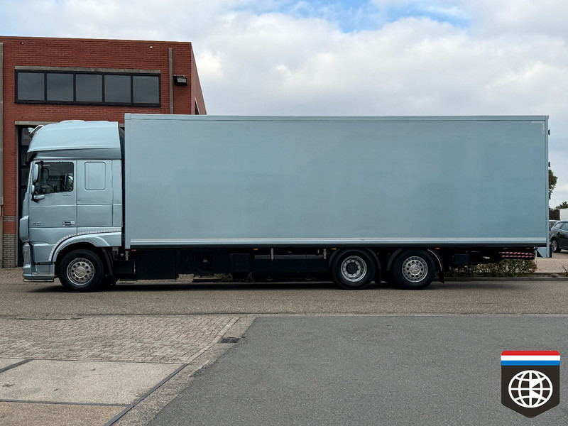 DAF XF 460 FAN TAIL LIFT / TRS / NIGHT A/C / RACING TEAM / CAMPER - Kylbil lastbil: bild 3 DAF XF 460 FAN TAIL LIFT / TRS / NIGHT A/C / RACING TEAM / CAMPER - Kylbil lastbil: bild 3