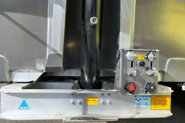 Benalu AGRILINER 95, Kombitüren, 52m³, 2x am Lager - Tippbil semitrailer: bild 3 Benalu AGRILINER 95, Kombitüren, 52m³, 2x am Lager - Tippbil semitrailer: bild 3