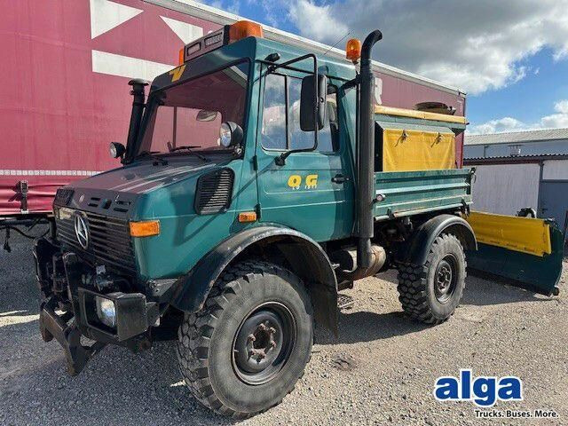 Unimog U 1400 4x4,Winterdienst,Schneeschild,Salzstreuer - Byggmaskiner: bild 1 Unimog U 1400 4x4,Winterdienst,Schneeschild,Salzstreuer - Byggmaskiner: bild 1