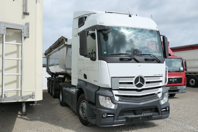 Mercedes-Benz 1843 LS Actros, MP4, Retarder, 2x Tank, Spoiler - Dragbil: bild 4 Mercedes-Benz 1843 LS Actros, MP4, Retarder, 2x Tank, Spoiler - Dragbil: bild 4
