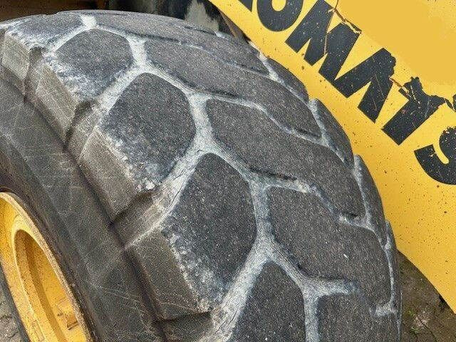 Komatsu WA 470-6, Schaufel mit Zähne 4,3m³ - Hjullastare: bild 5 Komatsu WA 470-6, Schaufel mit Zähne 4,3m³ - Hjullastare: bild 5