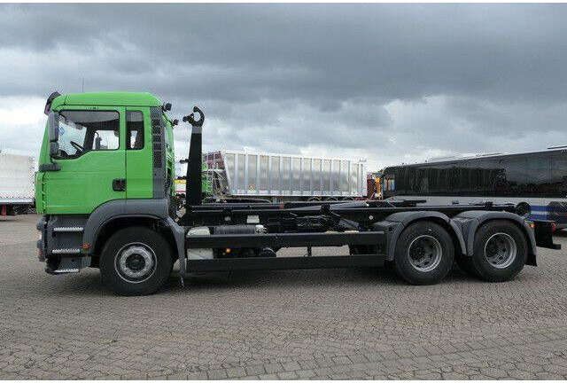 MAN 26.390 TGA BL 6x4, VDL S-21 6200, Klima, Luftfe. - Lastväxlare lastbil: bild 4 MAN 26.390 TGA BL 6x4, VDL S-21 6200, Klima, Luftfe. - Lastväxlare lastbil: bild 4